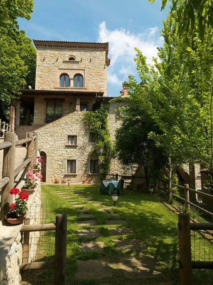 Agriturismo La Fenice Tole エクステリア 写真