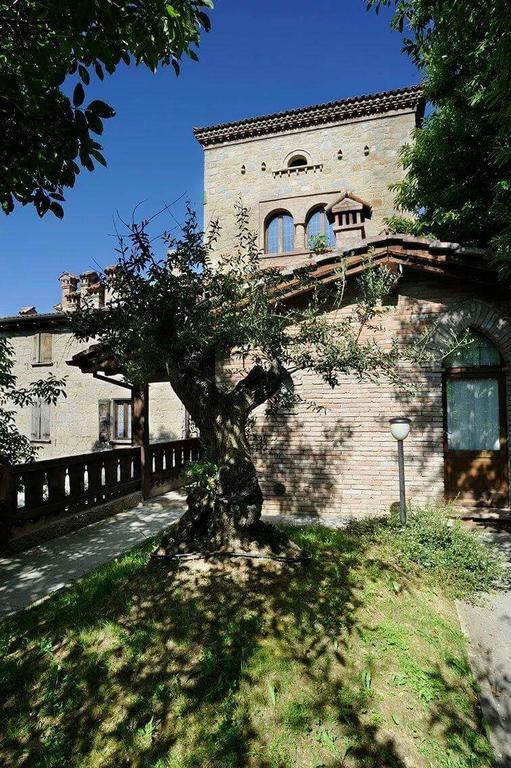 Agriturismo La Fenice Tole エクステリア 写真